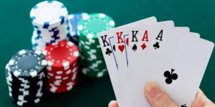 Bí kíp quan trọng giúp thắng lớn khi chơi poker 8KBET