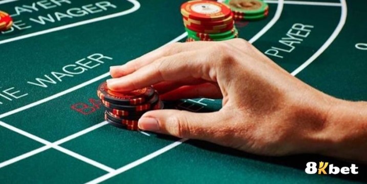 Trải nghiệm độc quyền không đâu sánh bằng tại Baccarat 8KBET